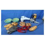 NIB Carhartt Shoe Care Kit, Thera Spa Neck