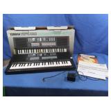 Yamaha Electric Keyboard