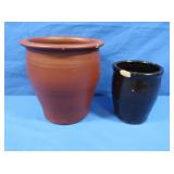 1 qt Tulip Shaped Stoneware Crock w/Red Glaze
