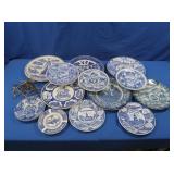 Souvenir Plates