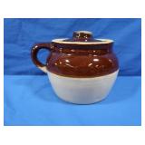 Lidded USA Brown & White Bean Pot w/Lid
