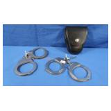 Vintage Peerless 1970s Handcuffs w/Key, 70s S&W
