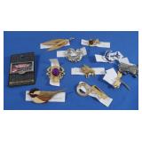 Vintage Costume Jewelry-Pins