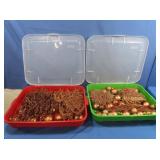 Christmas Dï¿½cor w/2 Sterilite Plastic Ornament