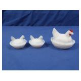 Milk Glass Miniature Hen on Nests