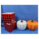 2 Buffalo Plaid Cube Vases, 2 Ceramic Pumpkins