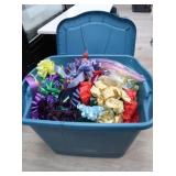 Various Bows in 18 Gallon Tote