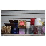 Asst Sized Vases (shelf not incl)