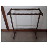 Antique Quilt/Blanket Rack 21x11x26"