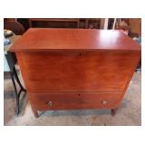 Mule Chest, Footed Blanket Chest w/1 Drawer