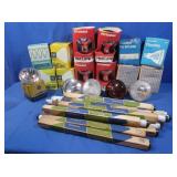 Lg Lot Light Bulbs-Flourescent Tubes, Floods &