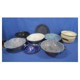 Graniteware-Cream & Green Rim, Speckled Colander,