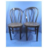 2 Ice Cream Bentwood Chairs