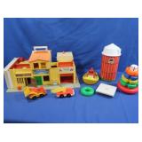 Fisher Price Play Family "Little People" Village,