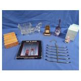 Glass Horse & Wagon, Advertising Desk Calendar,