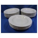 18 Crestware 11" Salad Plates