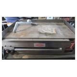 Intedge 220V Grill 32x20" surface (no plug)