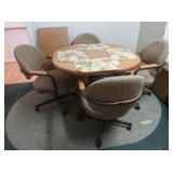 Round Vinyl Top Kitchen Table 40" w/18" Leaf & 4