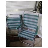 2 Folding Lawn Chairs