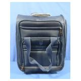 Small Travel Bag w/Wheels & built-in USB Power