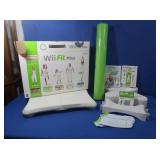 NIB Nintedo Wii Fit Plus, Digital Accessory Box
