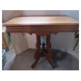 Victorian Style Parlor Table 30Lx20Dx29"H