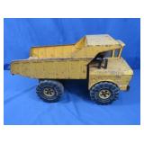 Mighty Tonka Metal Dump Truck (very worn)