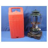 Coleman Kerosene Lamp w/case (rust)