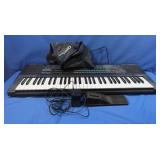 Casio electronic CT-650 Keyboard w/Pedal (works)