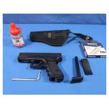 G.U.W. 019 Glock BB Gun-CO2 Powered w/Clip