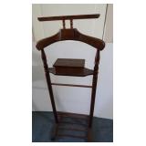 Bedroom Valet Stand 45hx18"W