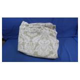 Green & White Flowered Quilt