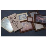 3 Mirrors & 4 Pictures