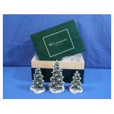 2002 Williamsburg Decorative Christmas Trees