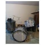 Rogers Drum Set-4 Drums, 3 Cymbals