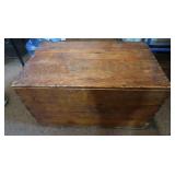 Vintage Wooden Coffee Chest 27x17x16"(Tiger)