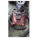 Dirt Devil Wet/Dry Vac 8 Gal