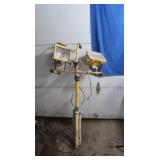 Double Light Work Light on Tripod