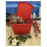 Lg Tote Christmas Berries, Flowers, Pinecones
