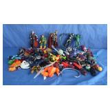 Action Figures & pcs