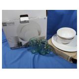 NIB JC Penney 16 pc Porcelain Dinnerware