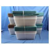 Plastic Bins w/Lids in Lg Box
