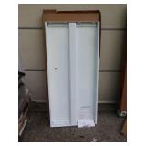 Fluorescent Lighting Receptacles