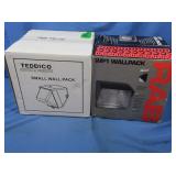 2 Mountable Wall Lights