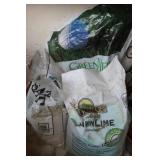 Pelletized Lawn Lime, Play Sand (hole in bag),