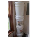 4 Plastic Buckets
