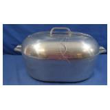 Vintage Wagner Magnalite Roaster & Lid #4267-P