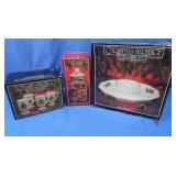 Coleman Cooler w/Pfaltzgraff Dishes