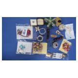 Costume Jewelry-Pins