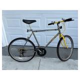 Huffy 18 Speed Mountain System Bike-Yosemite